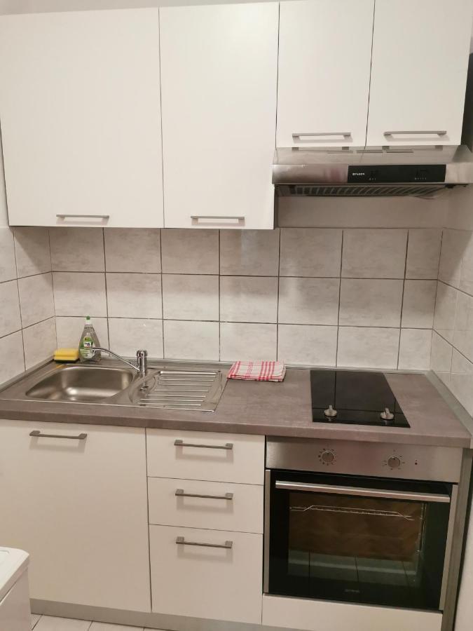 Apartmani Neno セニ エクステリア 写真