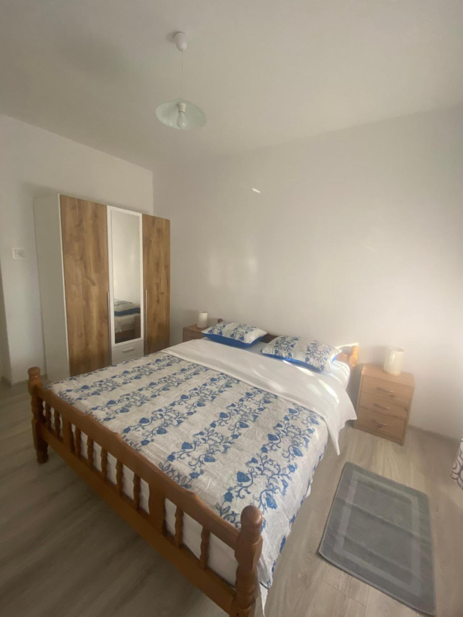 Apartmani Neno セニ エクステリア 写真